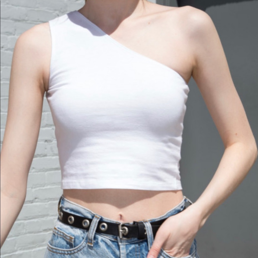 Brandy Melville Blythe Tank